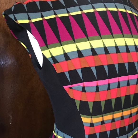 Geometric Colorful Dress - Picture 3 of 4